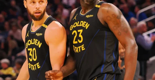 Game-Changer: Draymond Green's HEATED Defense of Steph Curry Redefines Basketball's GOAT — NBA Fans Go Wild
