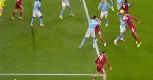 UNTHINKABLE: VAR twist as Premier League panel makes damning decision on Virgil van Dijk goal