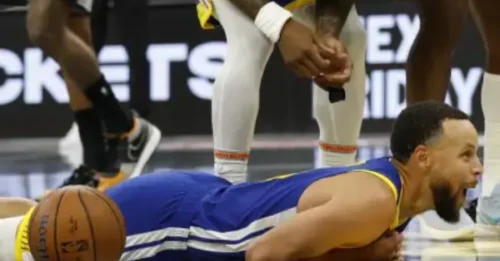 Steph Curry Obliterates Spurs, Then Obliterates the Press Room With a Savage Paramore Punchline