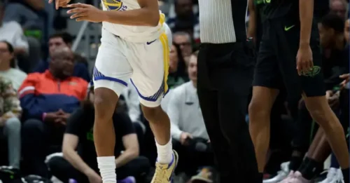 BREAKING: Moses Moody Smashes Exclusive Club Door, Becomes ONLY Warrior Besides Steph and Klay to Make This 3-Point History