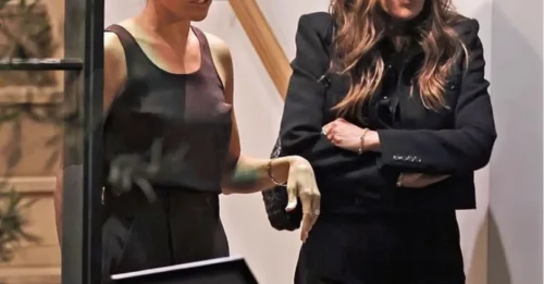 Revelada: La mujer que les proporciona a Harry y Meghan la vida de realeza que ya no pueden permitirse, con lujosas residencias y un jet privado.