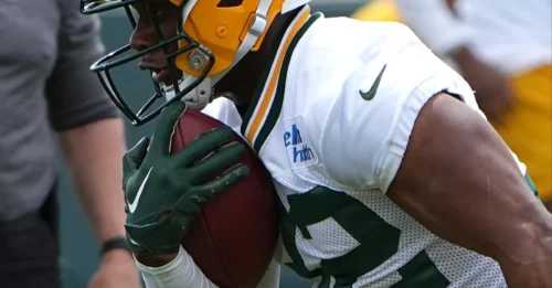 CAN'T BLAME ANYONE ELSE! MarShawn Lloyd Increasingly to Blame for Packers' RB Struggles