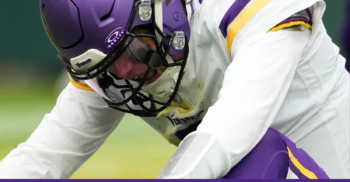 THE UNTHINKABLE IS NOW REALITY! Minnesota Benches McCarthy in a MOVE OF DESPERATION That Will Leave the NFL SPEECHLESS!