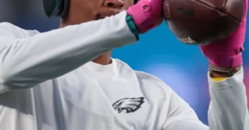 CODE RED IN PHILADELPHIA! Eagles' Thanksgiving Plans in CHAOS Following Latest Injury Bombshell