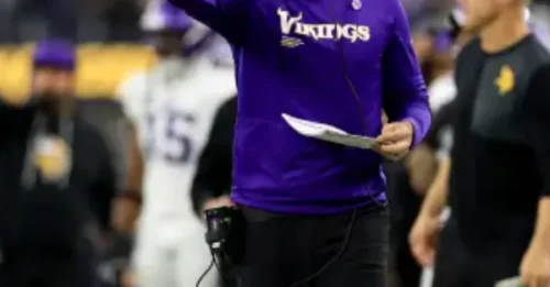 MINNESOTA UNLEASHES SECRET WEAPON! Vikings Add Dynamic 4,000-Yard QB in Major Week 13 Roster Shakeup
