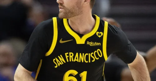 WARRIORS' MOST UNLIKELY HERO EMERGES! 28-Year-Old Rookie's Emotional Wish Granted After Curry Injury Shakeup