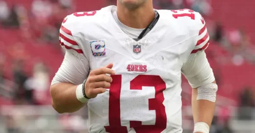 49ERS Drops A Bombshell! Brock Purdy’s Week 13 injury status after disastrous MNF performance