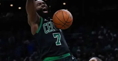 JAYLEN BROWN JUST REWROTE CELTICS LORE! Surpassing Larry Bird in Stunning Pistons Victory – The Entire League is Officially ON RED ALERT!
