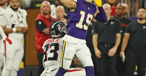 UNEXPECTED OPPORTUNITY: Bills Poised to Land 2x Pro Bowl WR After Stunning Vikings Release – 10-Year Veteran Hits Market