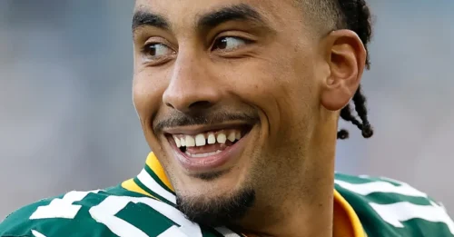 GREEN BAY Drops a Bombshell: Jordan Love had no idea Packers planned this emotional Walter Payton Award surprise