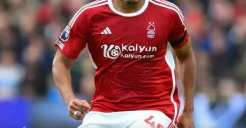 TRANSFER WINDOW BOMBSHELL: An Unthinkable Liverpool-Nottingham Forest Direct Swap Rocks English Football to Its Core.