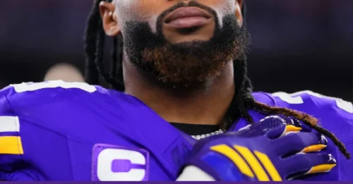 MINNESOTA DROPS A BOMBSHELL: Analysts Urge Franchise to Execute DARING Trade for Star Running Back, Filling Void Left by Aaron Jones' Departure