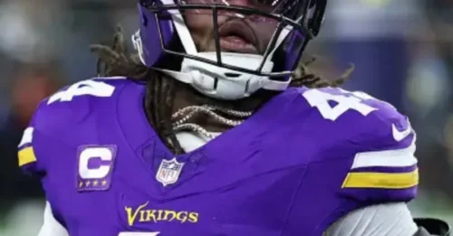 THE VIKINGS JUST DROPPED A DEVASTATING INJURY BOMBSHELL! Their $36 Million Captain and Defensive ANCHOR is OUT for the Season After a Shocking, Secret Surgery. The NFC North Just Changed FOREVER