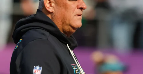 BREAKING: Vic Fangio has given the green light to unleash $11.9 million Eagles defender