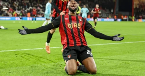 BREAKING: Liverpool has seized a rare opportunity with Antoine Semenyo, and Alexander Isak's injury is the spark igniting the SHOCKING deal that's about to arrive!