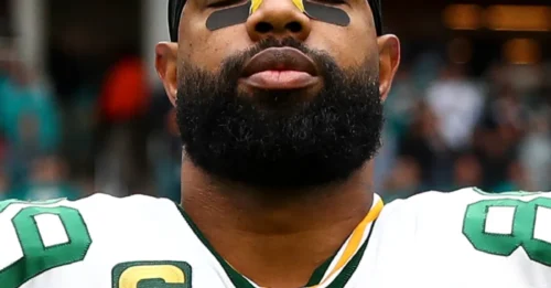 HE’S BACK: Green Bay OPENS DOOR TO WELCOME 