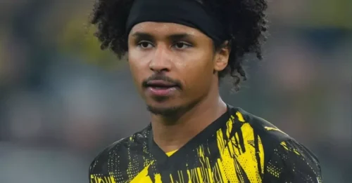 A DOUBLE TRANSFER SHOCK: Liverpool Enter the Race for the $88M Striker with 6 Goals in 22 Games, Threatening to Hijack Barcelona's Primary Target.