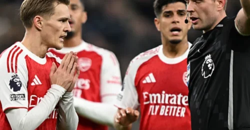 UNBELIEVABLE ! Arsenal Given Crucial Premier League Win Thanks to VAR Error, The Football World Is STUNNED!