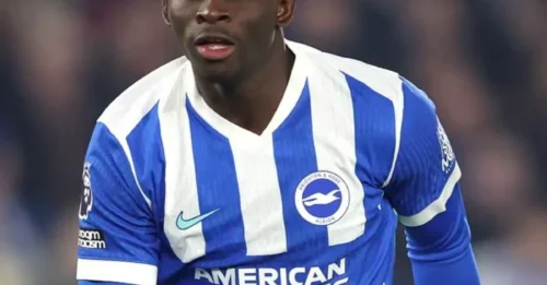 BLOCKBUSTER BATTLE: Liverpool Prepare for Direct $117M Clash with Arch-Rivals Man Utd Over Brighton's Prized Asset.