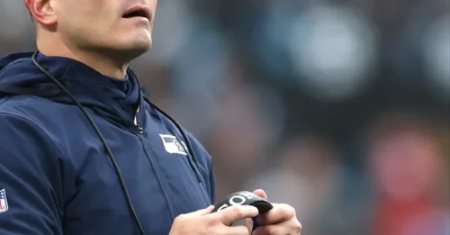 It's OFFICIAL: Mike Macdonald Explains ‘Nerdy’ Message That Fired Up Seahawks Defense