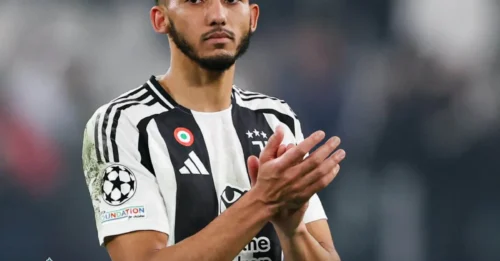 IT'S HAPPENING! Mo Salah bombshell drops as Liverpool linked with centre-back Newcastle sold for £20m