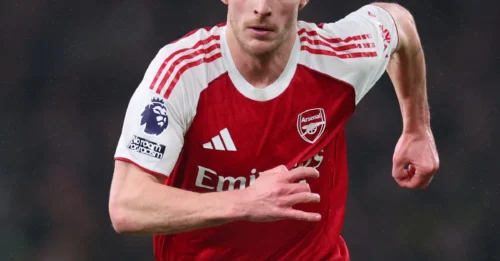 UNBELIEVABLE ARSENAL TWIST! From exit rumors to contract REVIVAL—Gunners launch desperate formal talks to hand their £240,000-a-week ace a MASSIVE new deal.