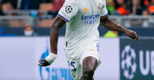 Liverpool just DROPPED THE HAMMER on the transfer window! A £61m deal for Salah’s heir is ALREADY in motion as Real Madrid GREENLIGHTS the exit.