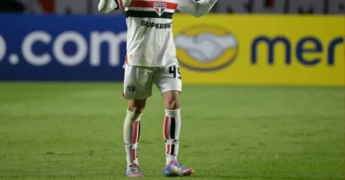 Arsenal JUST DROPPED A HAMMER in the transfer race! Mikel Arteta is LOCKED IN on São Paulo’s 18-year-old sensation — and at just £2.6m, this is a STEAL that changes EVERYTHING.