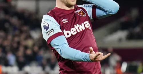 His club is POWERLESS. They CANNOT stop the £60m sale. That’s the PRICE to replace Mo Salah. Liverpool has been told: SIGN this “absolute legend” NOW.