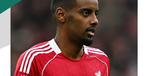 BOMBSHELL UPDATE: Liverpool XI vs. Chelsea - Isak Decision Made—Injury News, Predicted Lineup
