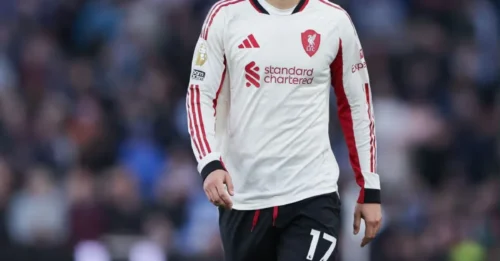THE FINAL WHISTLE HAS JUST BEEN BLOWN! Liverpool’s £103m TARGET is REJECTING the Reds to STAY in Germany – and the NEW CONTRACT is already on the TABLE!