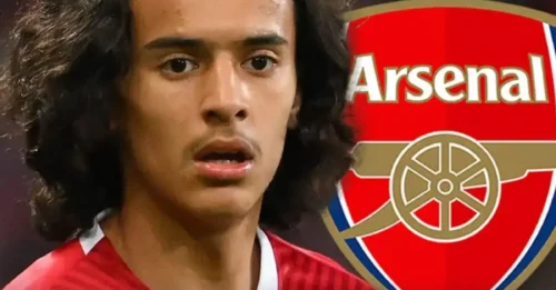 THE WAIT IS OVER: Arsenal receive response to ‘massive offer’ for Man Utd, Liverpool target with ‘saga far from over’